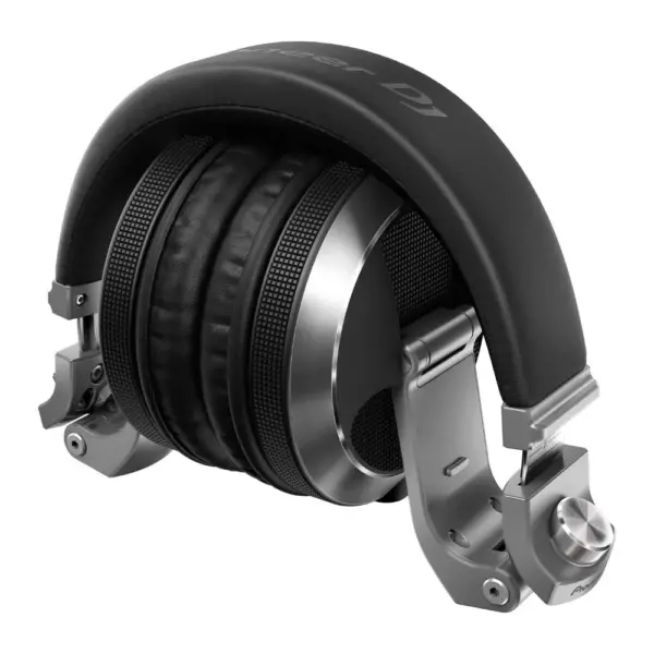 Pioneer HDJ-X7 Over-Ear DJ Headphones